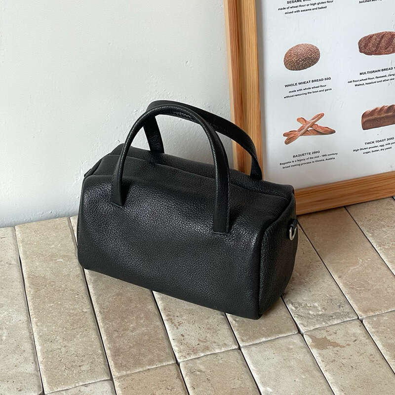 luxury bag Handbag women's shoulder crossbody bag deer pattern niche sheepskin pillow bag 2025 new dopamine genuine leather Boston bags