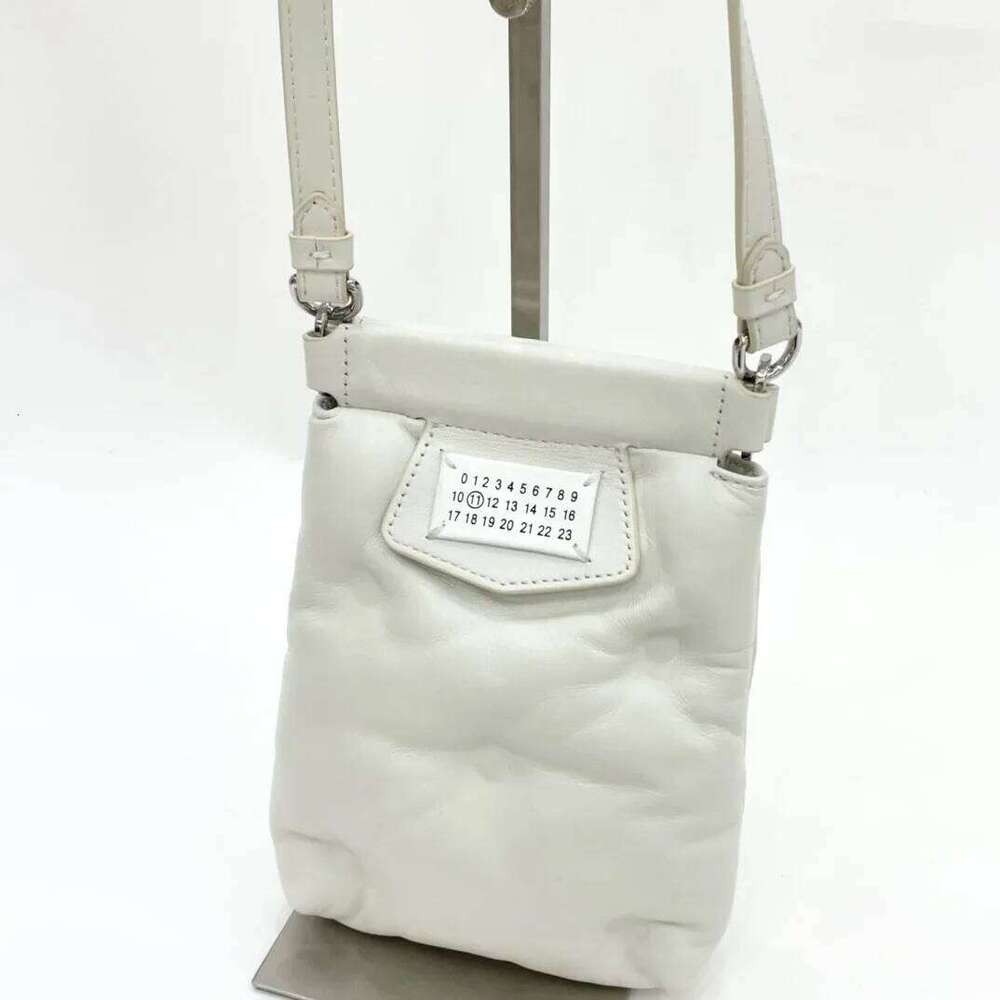 Fashionable Versatile Trendy Soft Fresh Crossbody Genuine Leather Mobile Phone Bag ### 2024 New Women's Cr