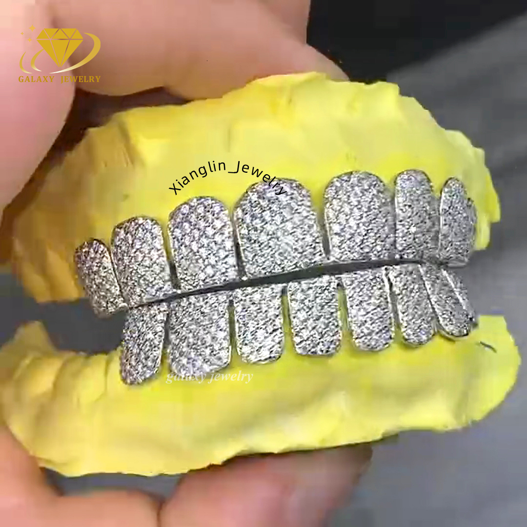 Hip Hop Custom VVS Moissanite Grillz Diamond Rapper Jewelry 925 Silver Perm Cut Iced Out Top and Bottom Men Grills Teeth Grillz