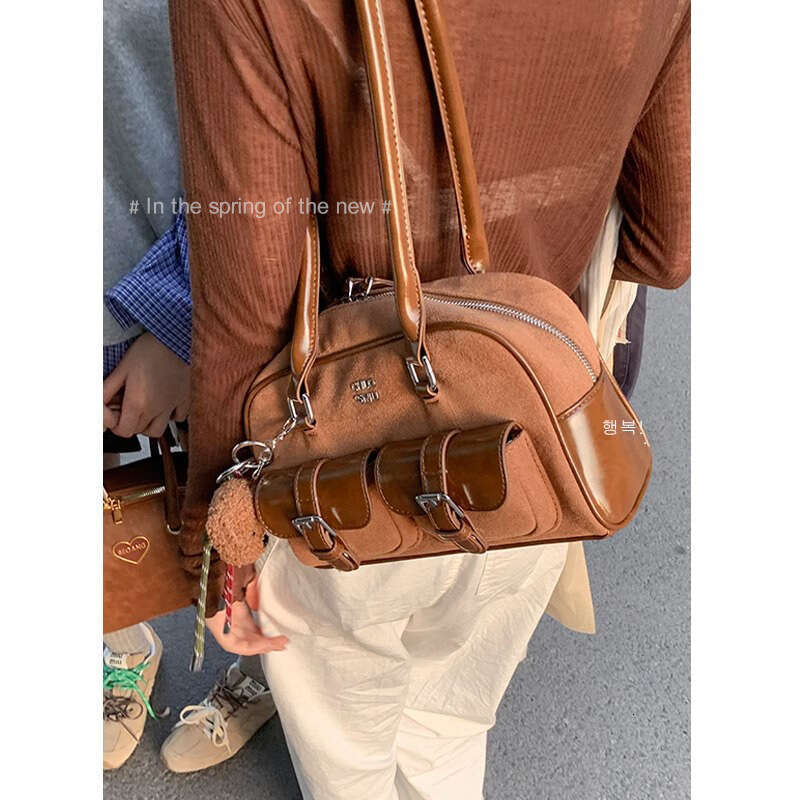 designer bag Niche Underarm for Women, Autumn 2024 New Simple Handheld Bowling Bag, Large Capacity Commuter Bag