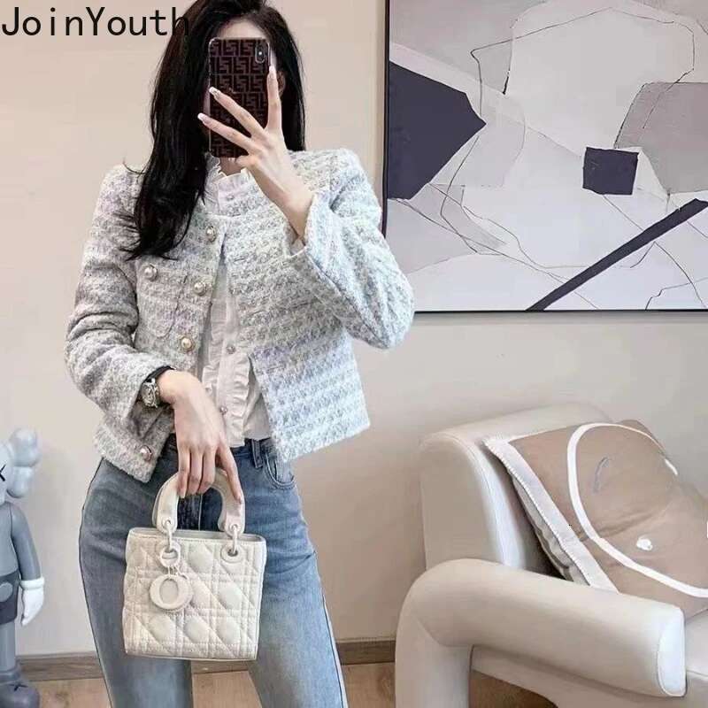 Korean Jackets Womens Clothing O-neck Long Sleeve Temperament Tops Female 2025 Ropa Mujer Vintage Tunic Thicked Fashion Coats