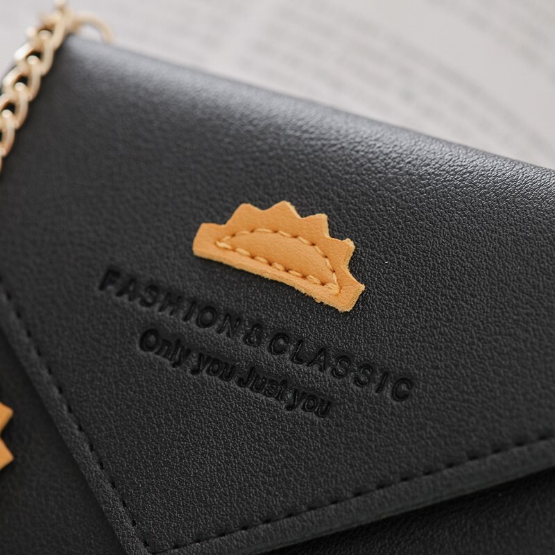 New Wallet Women Luxury Wallet Travel Fashionable Genuine Leather Mini Snap Multiple Card Slots Black Card Holder Cash Compartment Short