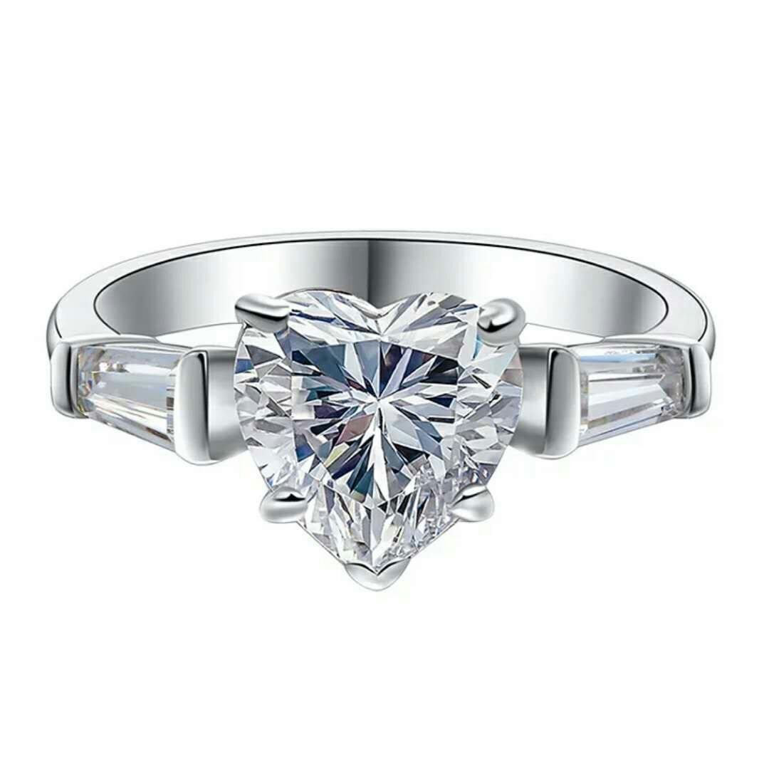 New Stylish Zircon Ring Creative Inlaid Princess Heart-Shaped Zircon Heart Silver Jewelry Hand Accessories