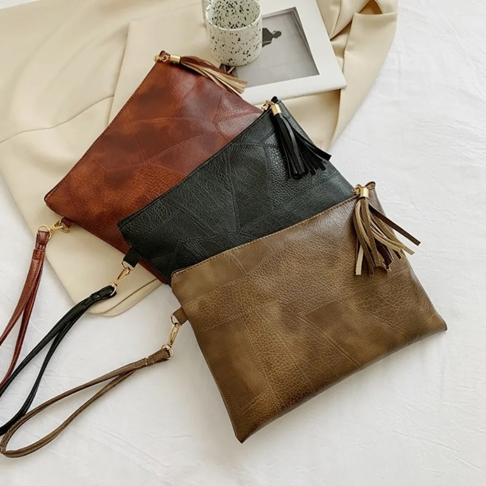 Casual Tassel Handheld Bag Korean Style Solid Color Zipper Coin Purse PU Leather Handbag Small Item Bag Men 250617