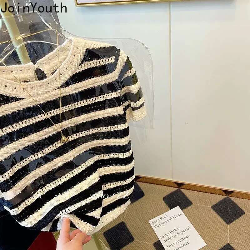 Striped Tshirts Women Clothing O-neck Short Sleeve Summer Tees Fashion Hollow Out Knitted Casual T Shirts Tops 2025 Ropa Mujer
