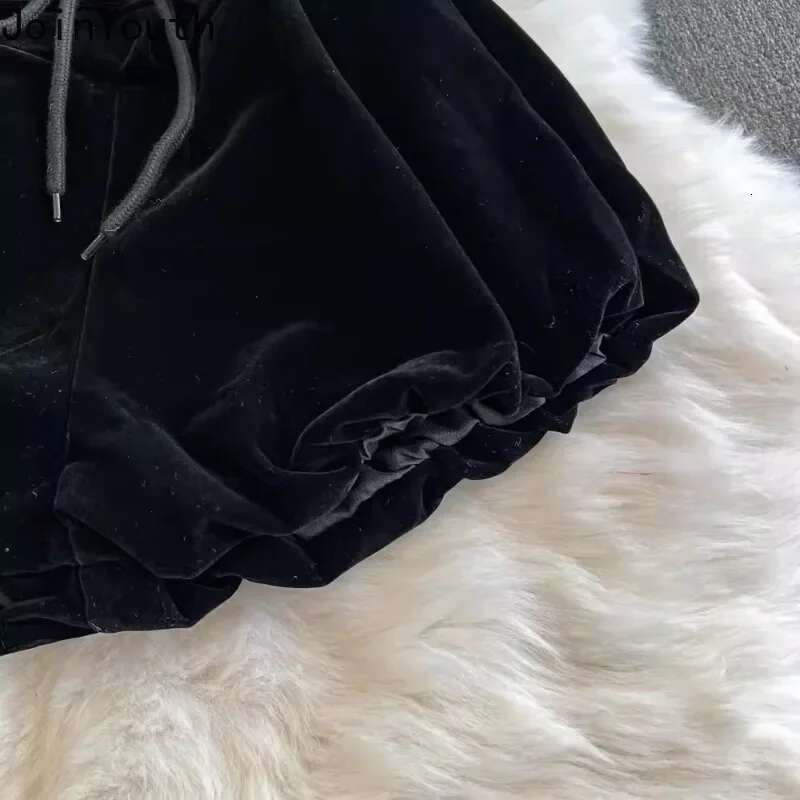 High Waist Black Women Shorts 2025 New Bottoms Bandage Fashion Sweet Black Booty Shorts Cute Velvet Pantalones Cortos De Mujer