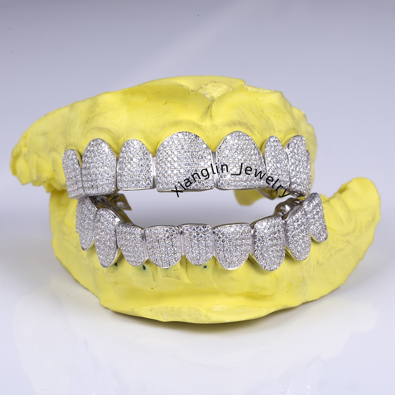 Custom 10K 14K 18K Gold 925 Silver Grillz Iced Out VVS Moissanite Diamond Grillz Teeth