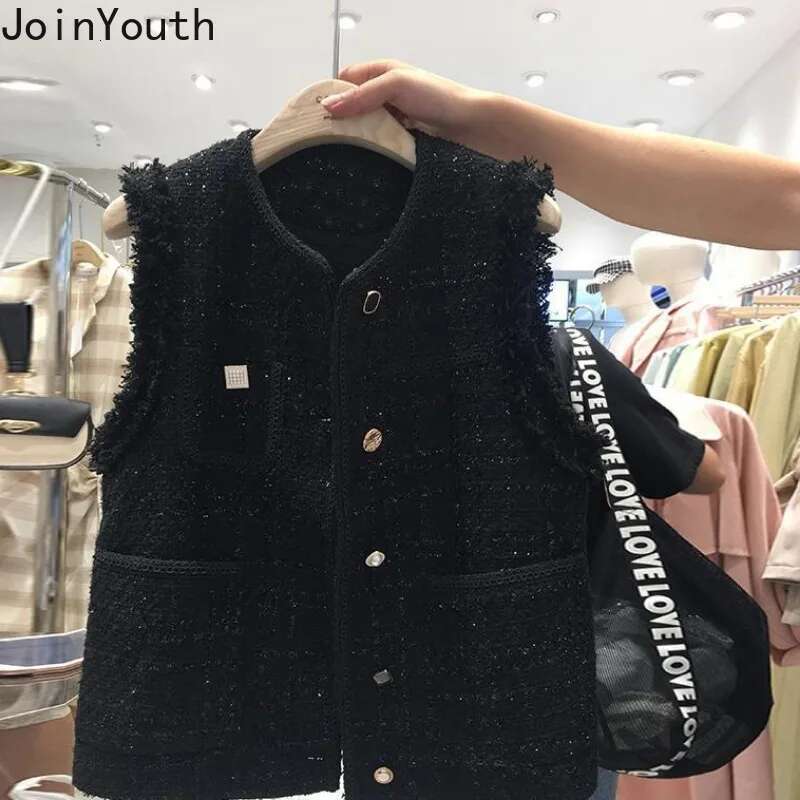 Korean Vest Womens Clothing O-neck Vintage Loose Waistcoat 2025 Ropa Mujer Temperament Tanks Tops Sleeveless Cardigan Women