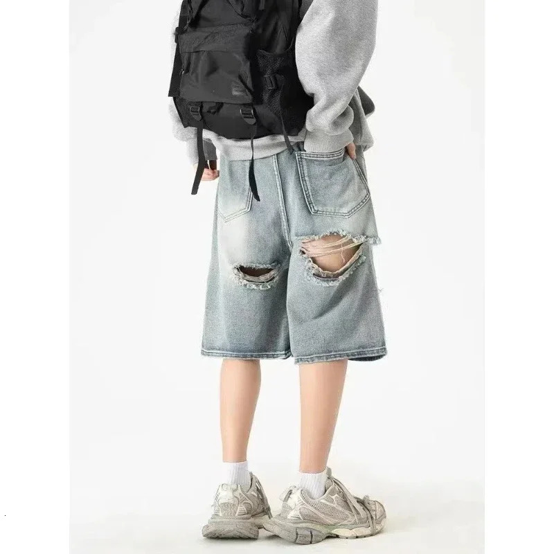 Ripped Retro Jeans American Straight Wide-leg Pants and Five-point Pants Shorts Blue Shorts for Men Jort Clothing Leggings 250618
