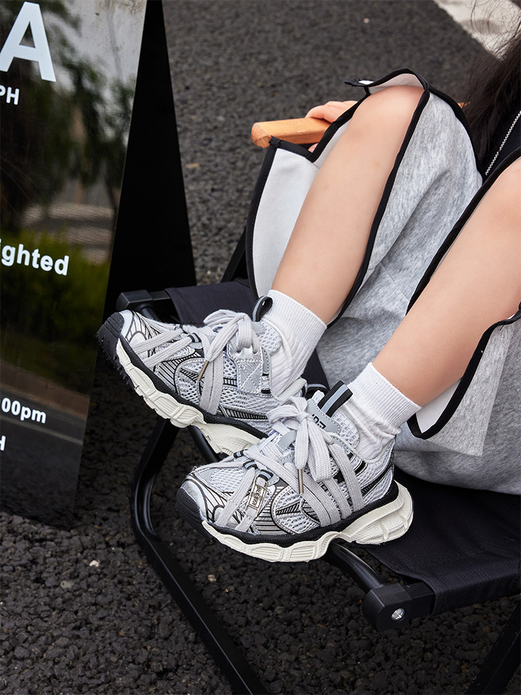 designer shoes 2025 Single-mesh hollow-out breathable casual mesh shoes sneaker