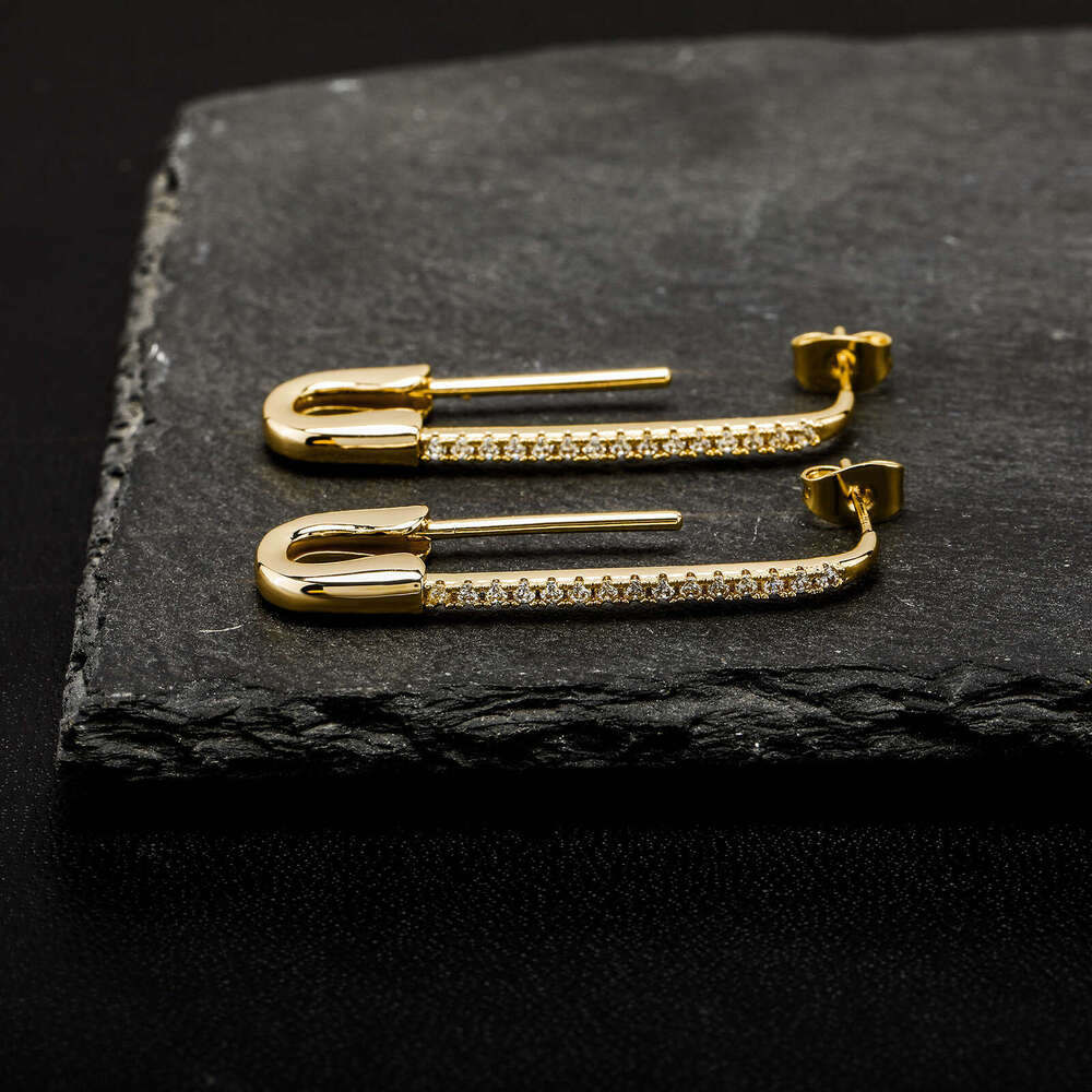 Jin Ao Creative Exquisite Small Paperclip Zircon Women's Earrings Simple Versatile High-end Sense Temperament Ear Jewelry