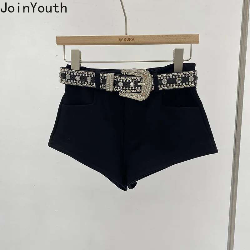 2025 New Bottoms Jean Shorts Women Heavy Diamond Belt Y2k Pants Pantalones Cortos De Mujer Fashion Summer Bodycon Short Mujer