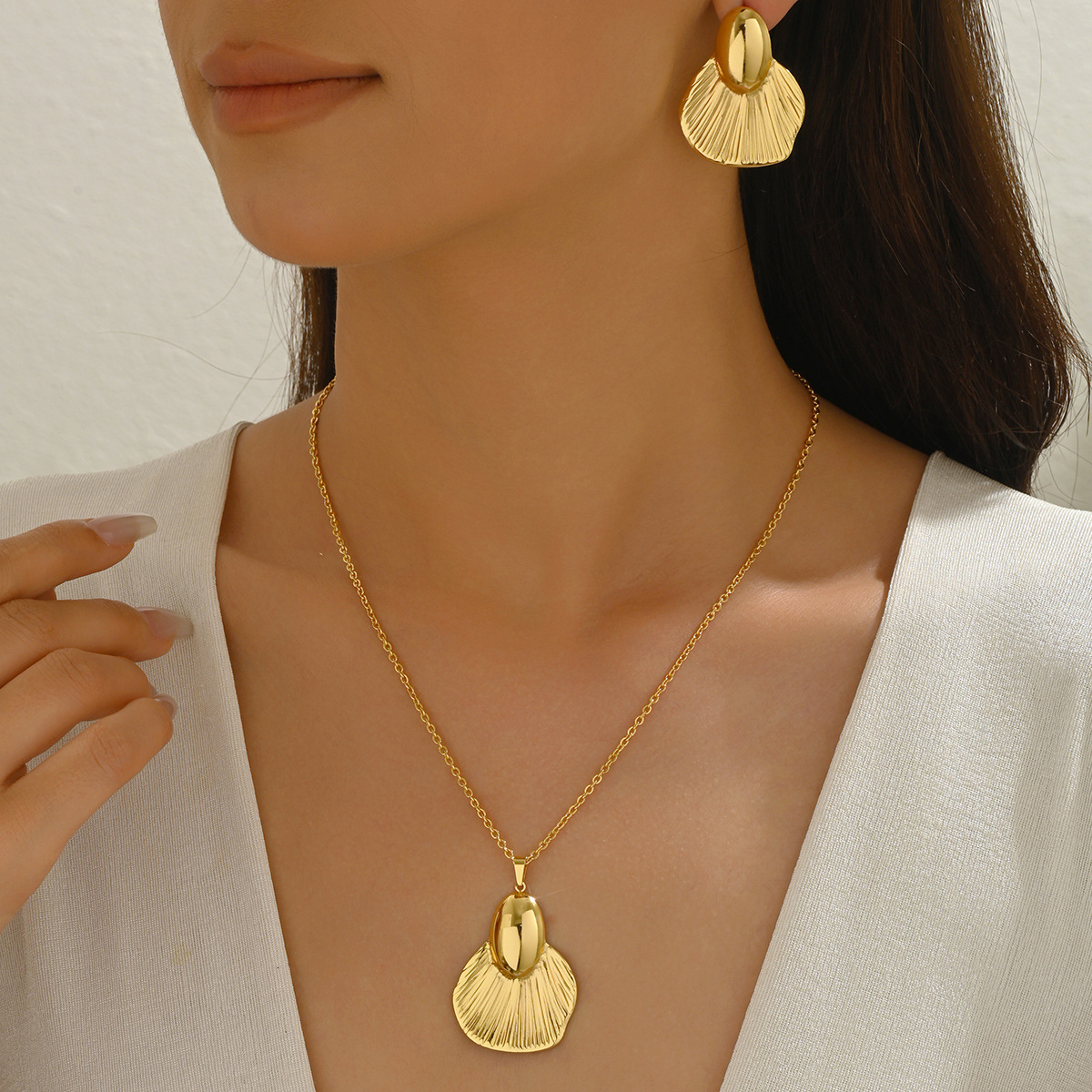 Necklace Set Floral Leaf Texture Design Earrings Versatile Jewelry For Women