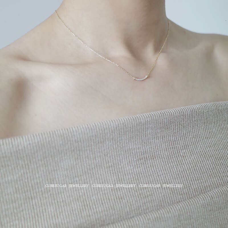 Zircon Inlaid Smile S Pure Sier Plated 14K Gold Smiley Face Simple Elegant Necklace Clavicle Chain for Women