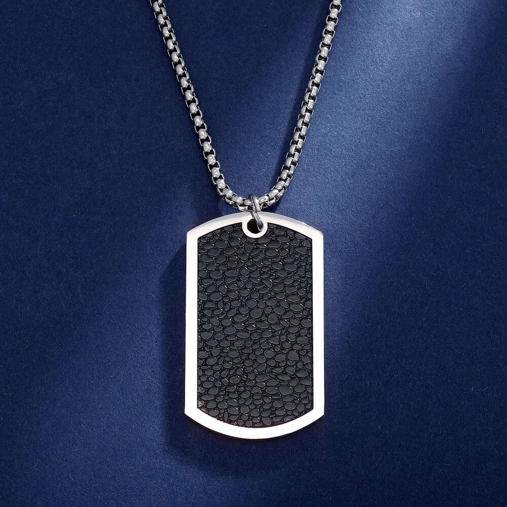 Jin Ao Direct Stainless Steel Head Portrait Niche Simple Soldier Badge Leather Pendant Men's Necklace