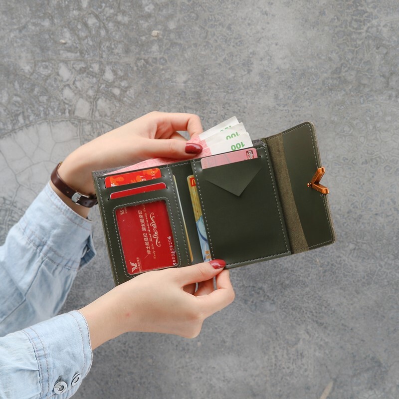 Free Shipping Designer Wallet Luxury Wallet Unisex Everyday Use Vintage Minimalist Faux Leather Genuine Leather Mini Wallet Snap Red Coin Pocket Coin 