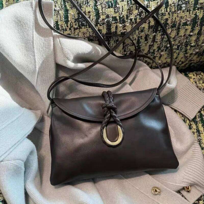 2025 New Envelope Saddle Shoulder Women Brand Designer Metal Decoration Messenger Bags Genuine Leather Armpit Bag Handbags