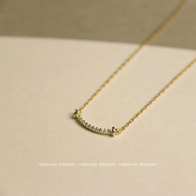 Zircon Inlaid Smile S Pure Sier Plated 14K Gold Smiley Face Simple Elegant Necklace Clavicle Chain for Women