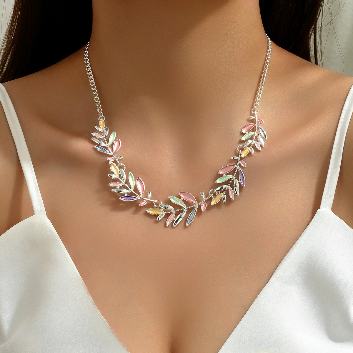 Leaf Design For Women Personality Alloy Pendant Long Chain Necklace