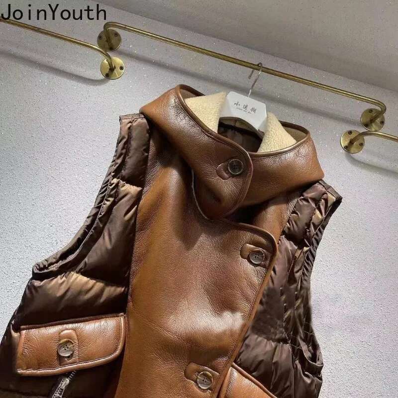 Vest Women Streetwear Fashion Sleeveless Cardigan Womens Lamb Wool Patchwork Leather Waistcoat Y2k Tops Chalecos Para Mujer