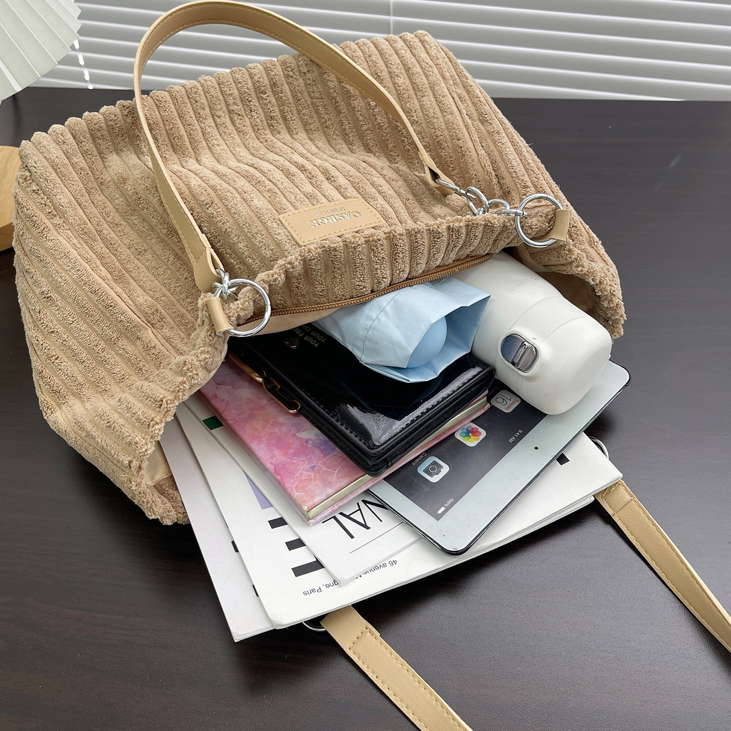 Free Shipping Designer Bag Large Capacity Corduroy Chain Underarm Bag Luxury Bag Tote Bag Women's Bag 2025 New Autumn Trendy Shoulder Commuter Ba