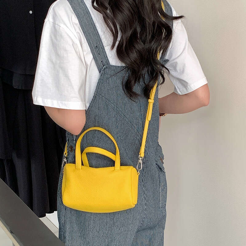 luxury bag Handbag women's shoulder crossbody bag deer pattern niche sheepskin pillow bag 2025 new dopamine genuine leather Boston bags