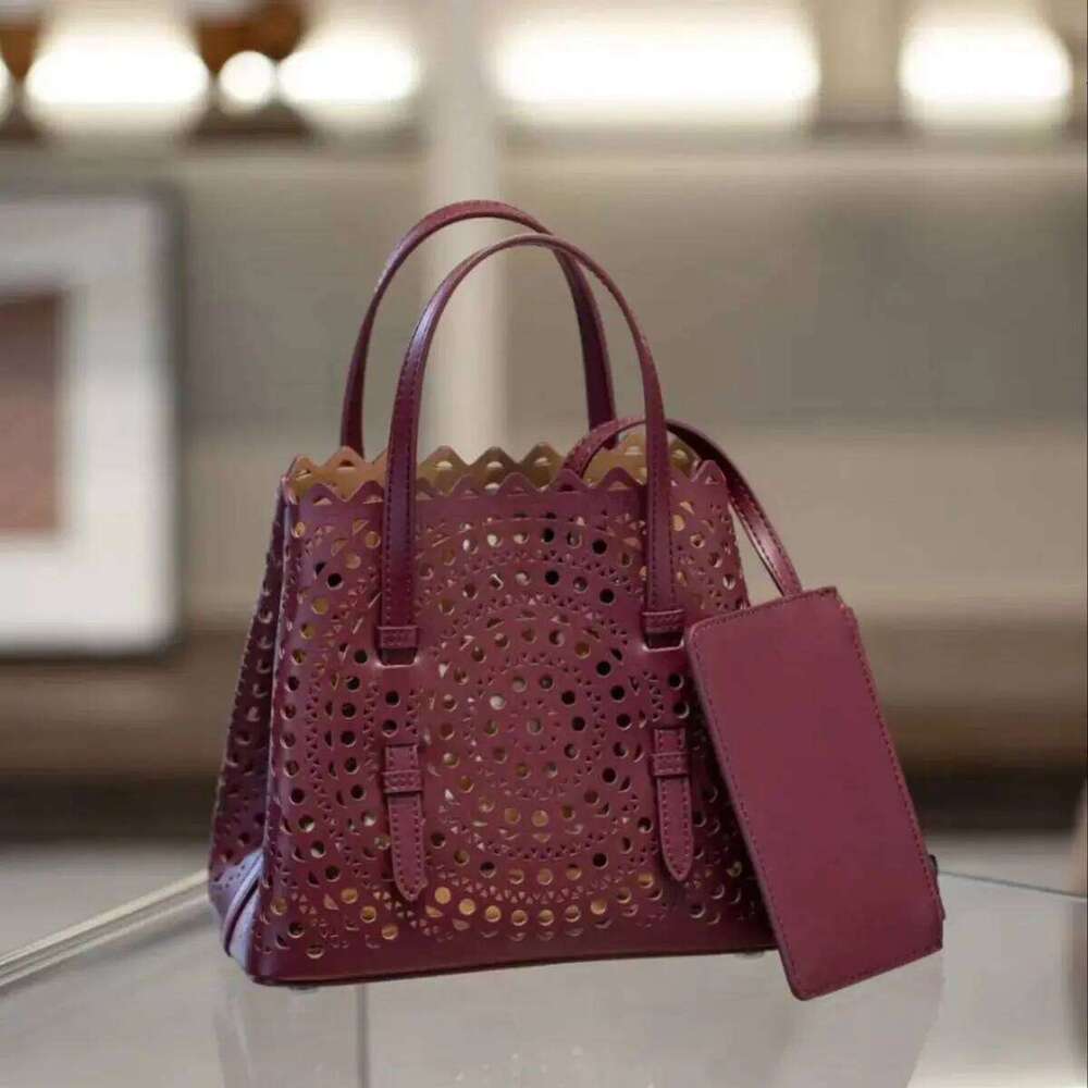 Brand Design High Quality Cowhide Shoulder Handbags For Women 2025 Fashion Large Capacity Genuine Leather Bucket Bag