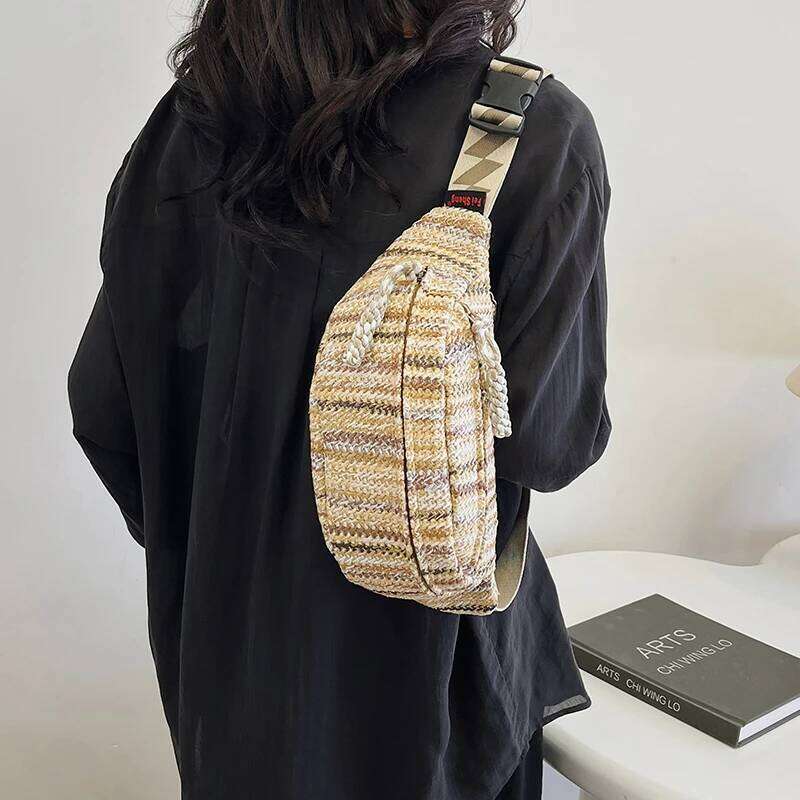Elegance Lady Fanny Hand Woven Waist Bag Summer Female Belt Bags Rainbow Stripes Crossbody Chest Pack Designer Banana Packs