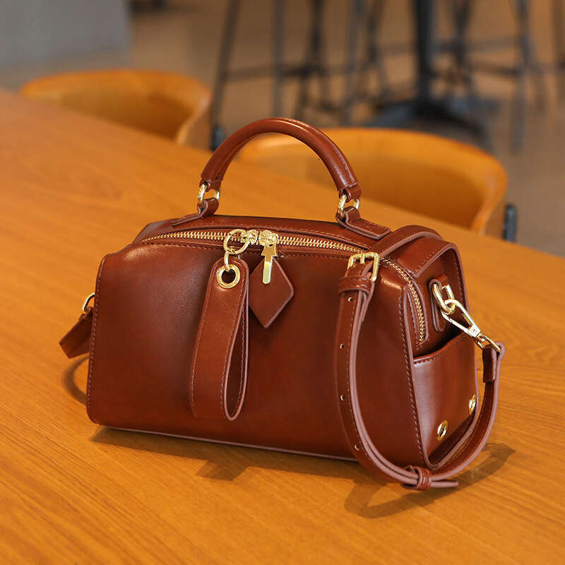 Handbag Niche High-end Small Square with Wide Strap, Handbag, Single Shoulder Crossbody Boston Pillow Bag