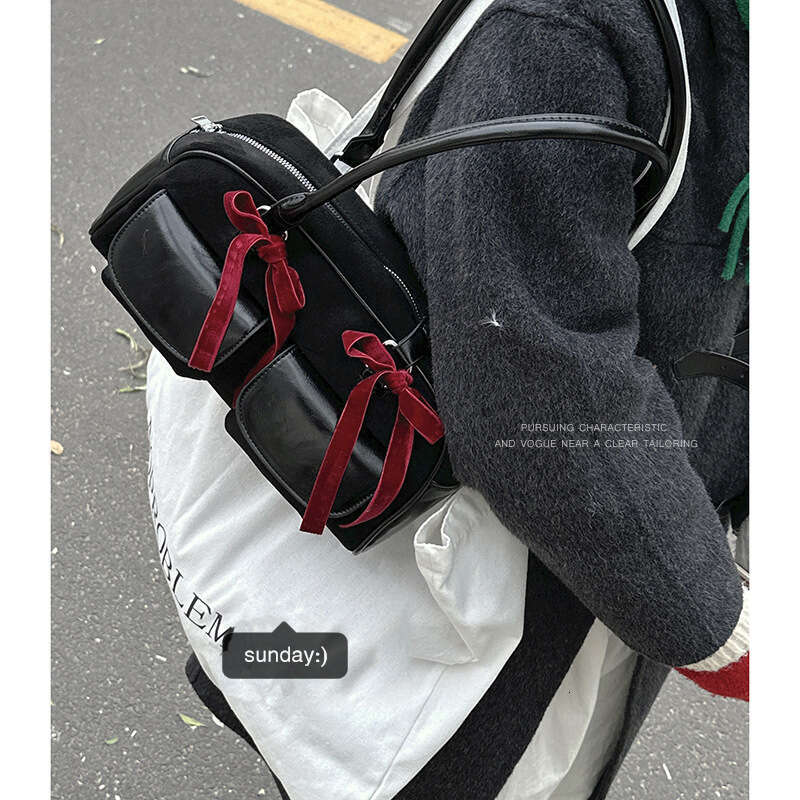 Textured Suede Commuter for Women 2023 New Niche Fashion Underarm designer bag Bag Large Capacity Handbag