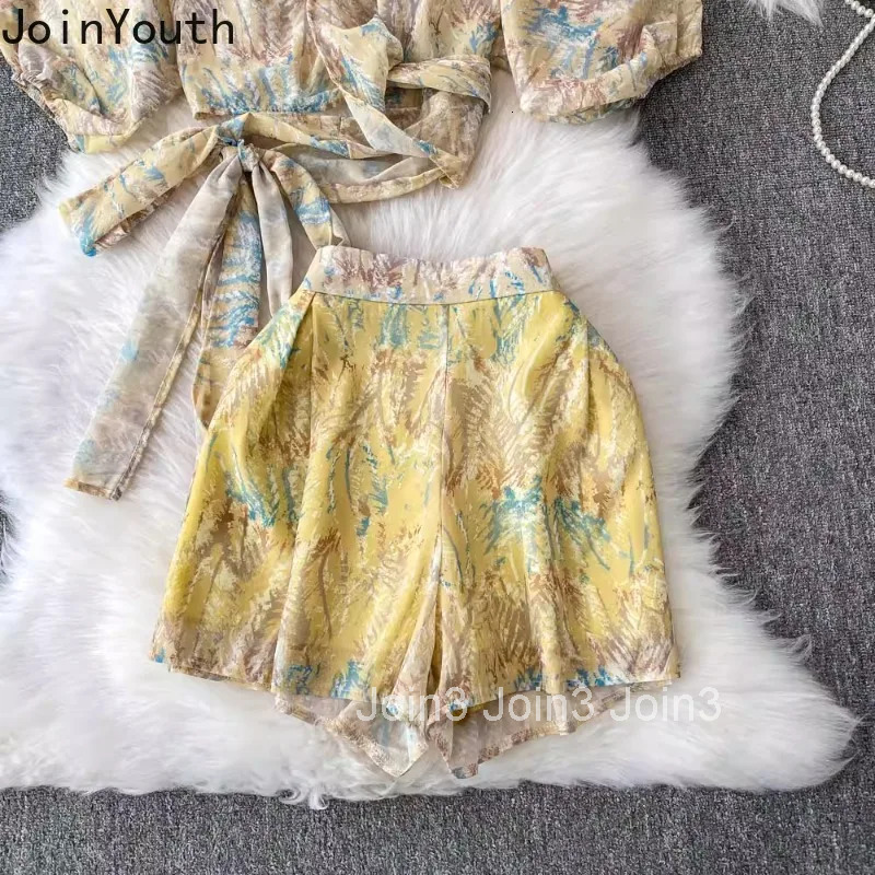 Shorts Sets Summer Womens Clothing 2 Piece Set Deep V-neck Bandage Loose Shirt High Waist Wide Leg Shorts Outfits Floral Suit