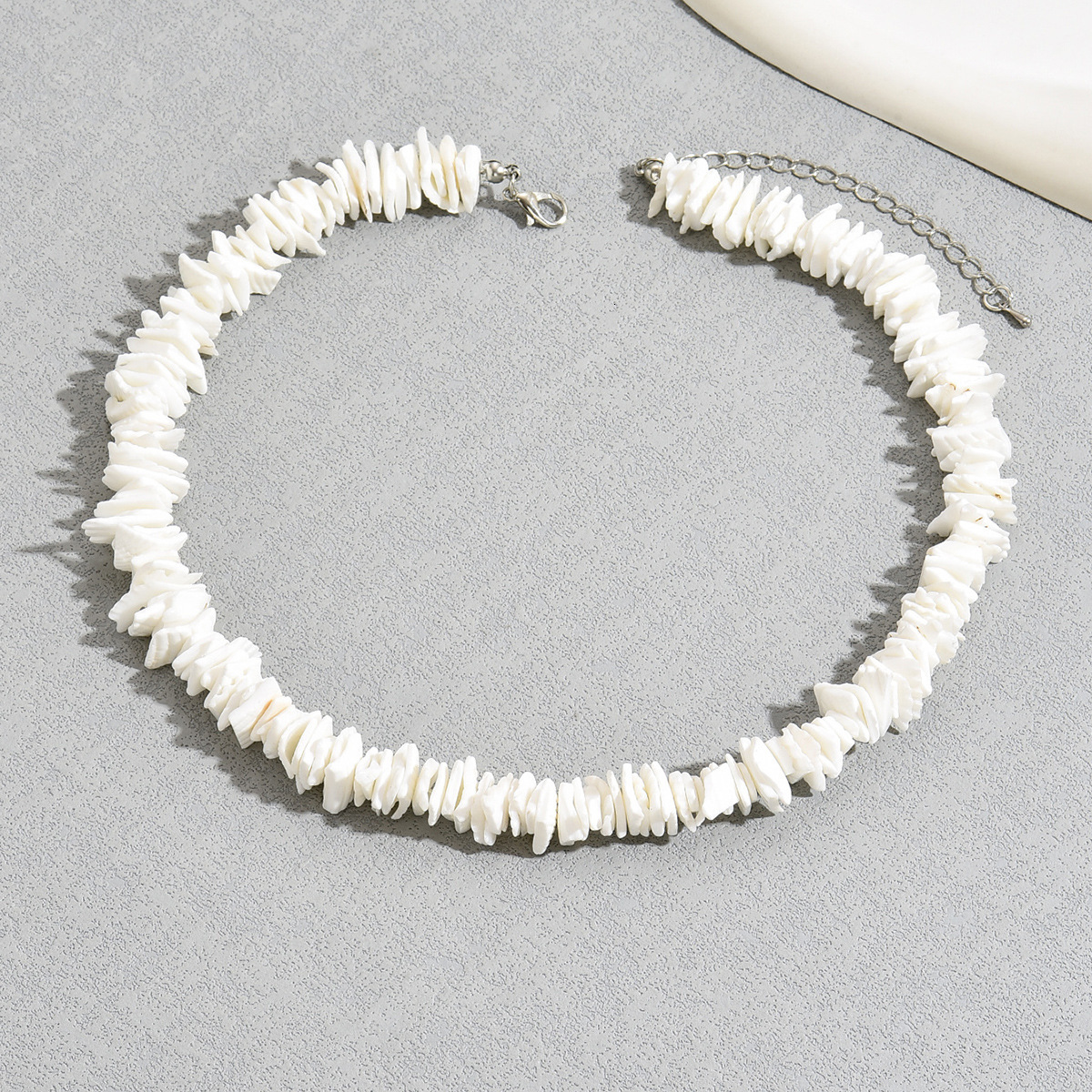 Minimalist Irregular Necklace With Natural Pearl Shell Clarbone Chain