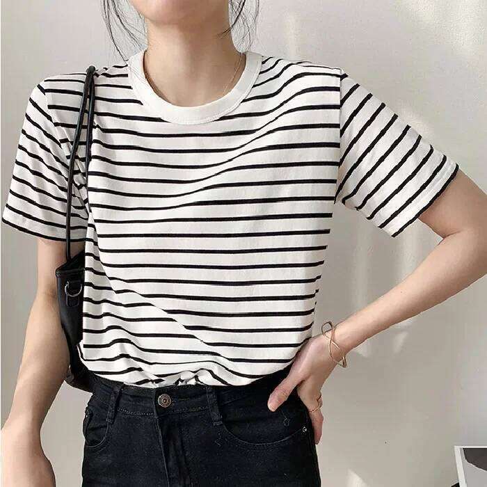 Trendy Korean Style Black And White Striped Women's Short Sleeve T-Shirt Loose Fit Round Neck Base Layer Top For Summer 2023