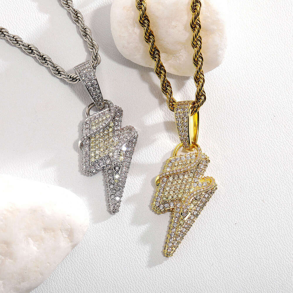 Jin Ao New Lighing Coiled Snake Personality Live Trendy Men's Fashion Clavicle Necklace Pendant
