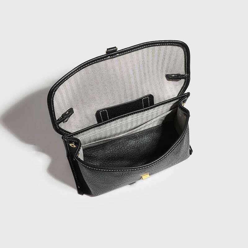 Designer bags 2025 new female casual designer sequined decoration top handle armpit shoulder handbag neutral travel bag