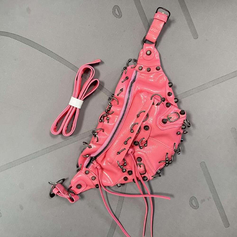 INS Rivet Piercing Motorcycle New Crossbody Waist Niche Versatile Genuine Leather Texture Women s Chest Bag