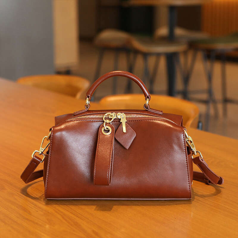 Handbag Niche High-end Small Square with Wide Strap, Handbag, Single Shoulder Crossbody Boston Pillow Bag