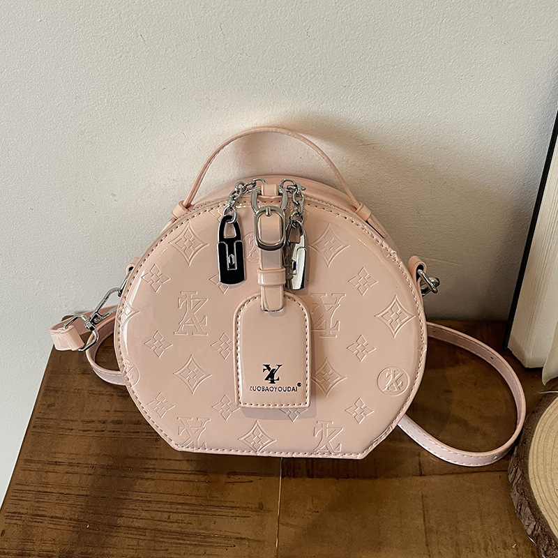 Free shipping 2025 designer Shoulder Bags for womans ladies flap lady fashion casual handbag women crossbody Underarm messenger Round bucket bag