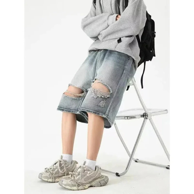 Ripped Retro Jeans American Straight Wide-leg Pants and Five-point Pants Shorts Blue Shorts for Men Jort Clothing Leggings 250618