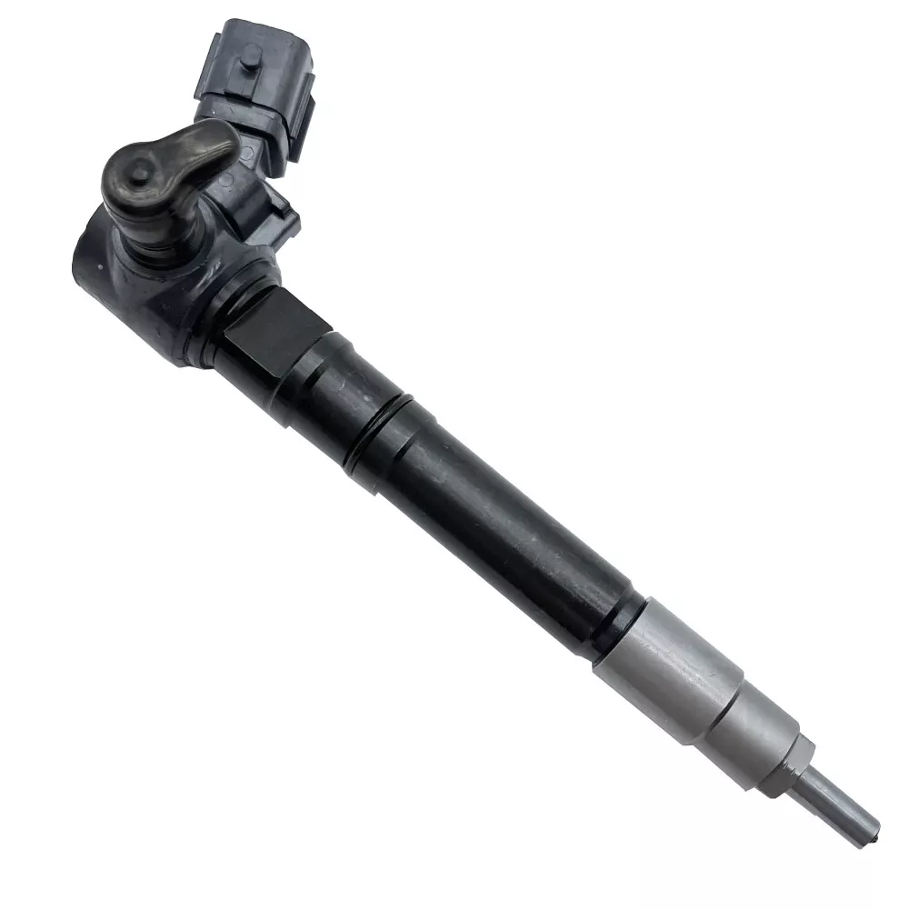 23670-0E080 diesel fuel injector suitable for Toyota 2GD-FTV Hilux