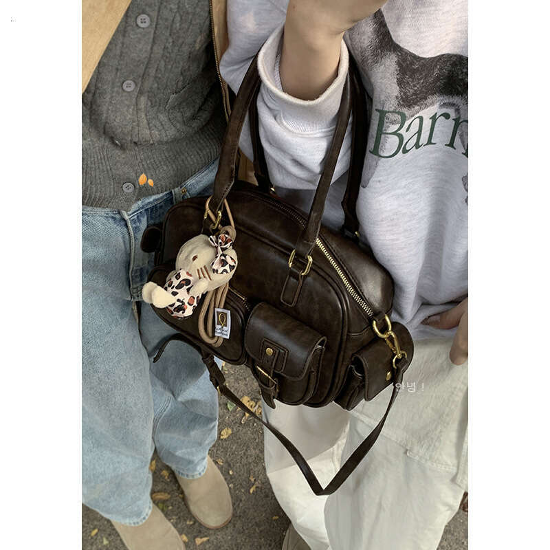 Handheld Bowling Ball for Women 2024 New Niche Texture Underarm Large Capacity Commuter designer bag Shoulder Bag