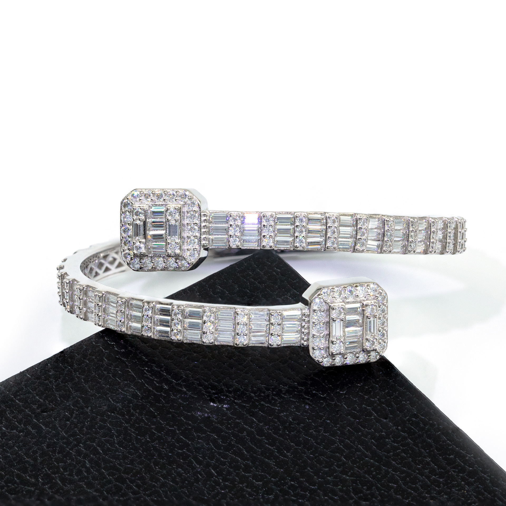 Fashion Youzuanhui Jewelry INS New S925 Silver Inlaid D Color Moissanite Classic Kajia Bracelet Jewelry