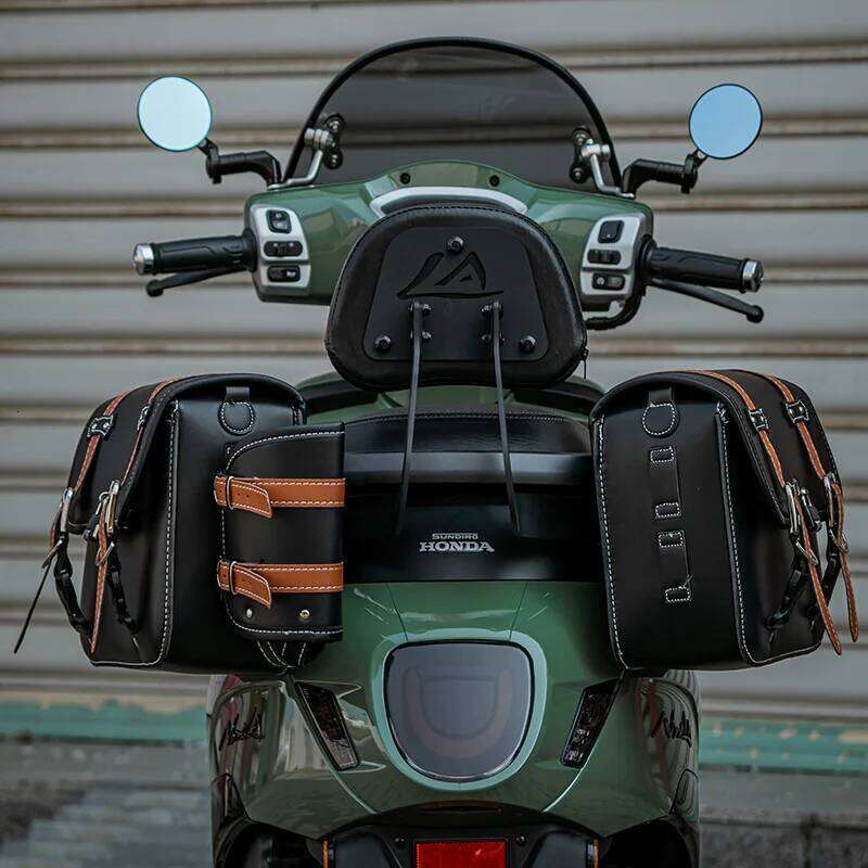 Designer bags Retro Universal Motorcycle Saddlebag Throwover Saddlebags for Harley XL883 Honda Yamaha Suzuki PU Leather with Cup Side Gear Bag