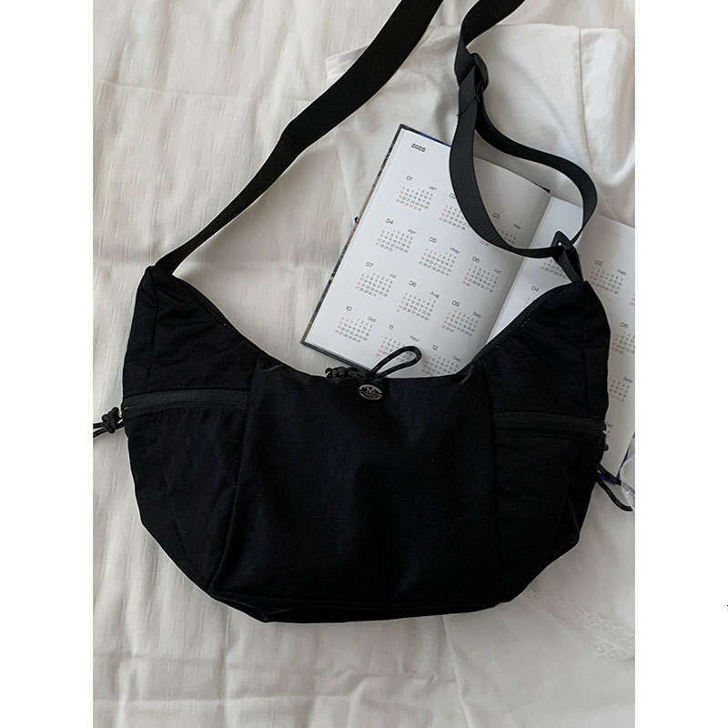 designer bag Korean Style Casual Canvas Artistic Niche Underarm 2025 New Simple Large Capacity Shoulder Crossbody Dumpling Bag