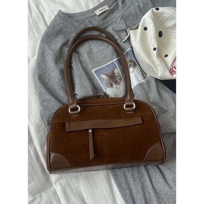 Autumn Suede designer bag Handheld Bowling Ball for Women 2024 New Niche Underarm Large Capacity Shoulder Bag
