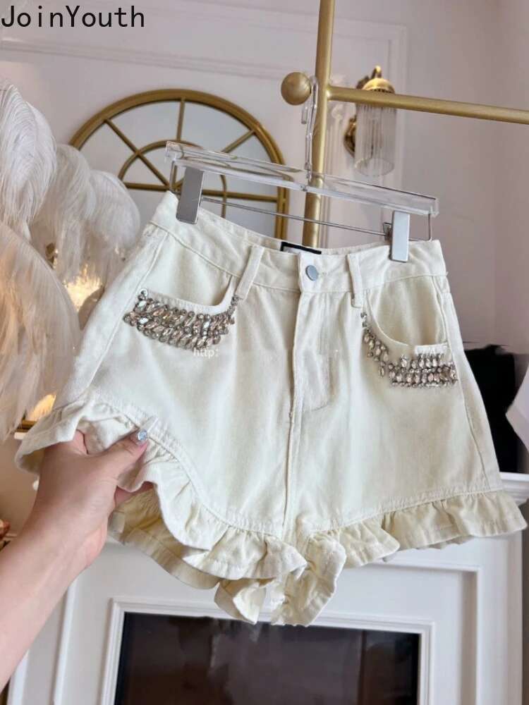 Korean Fashion Y2k Shorts for Womens High Waist Slim Fit Diamond Ruffles Wide Leg Pants Casual Summer Ruffles Pantalon Femme