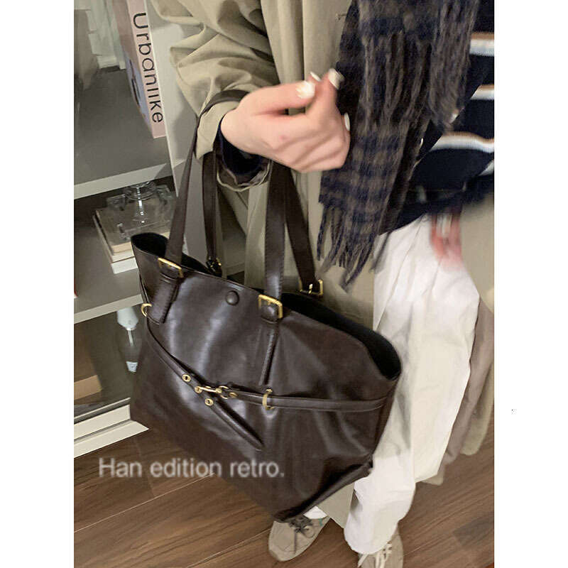 designer bag Winter Melard Style Underarm for Women 2024 New Versatile Tote Simple Large Capacity Commuter Bag