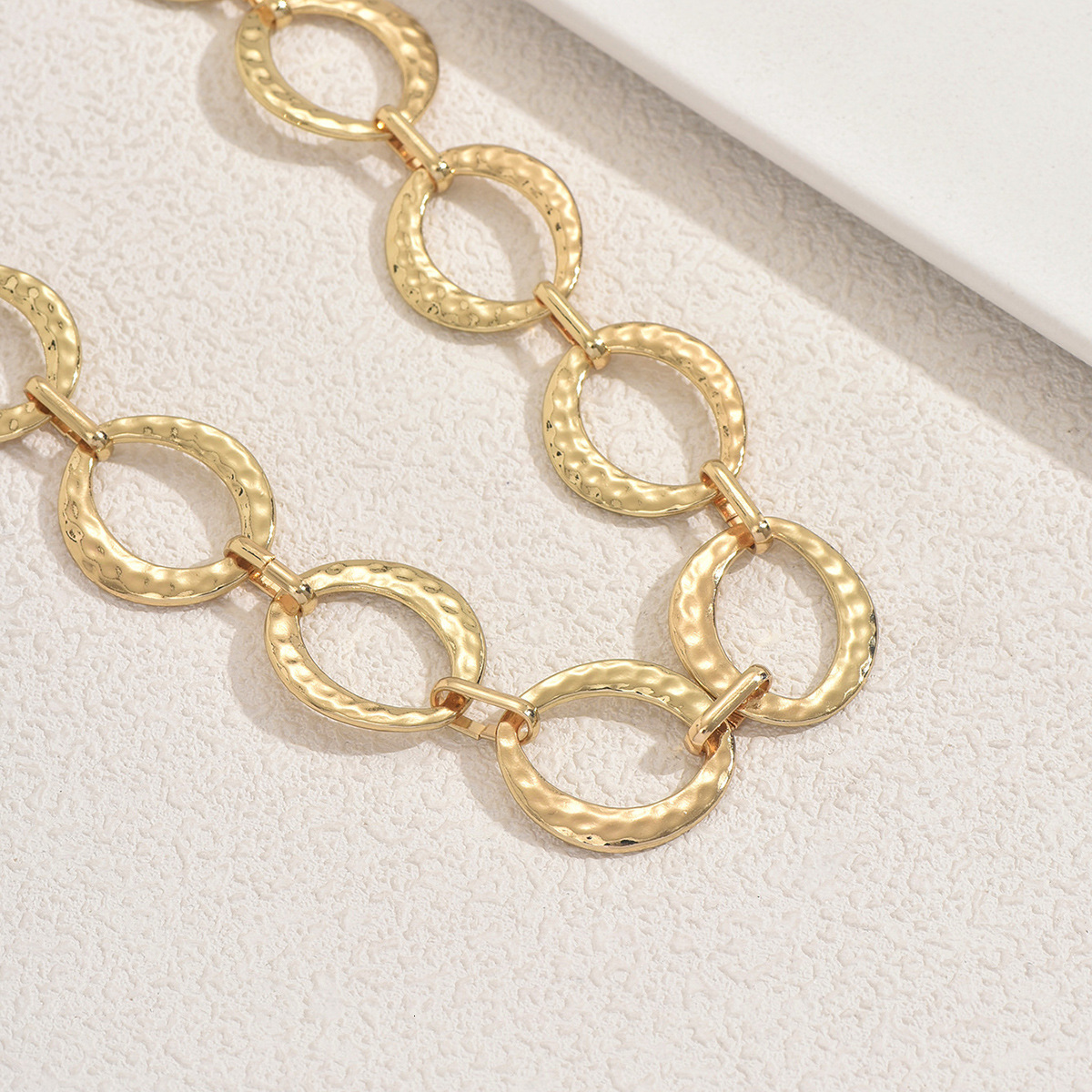 Metal Style Women's Necklace Circle Woven Design High-End Clavicle Chain