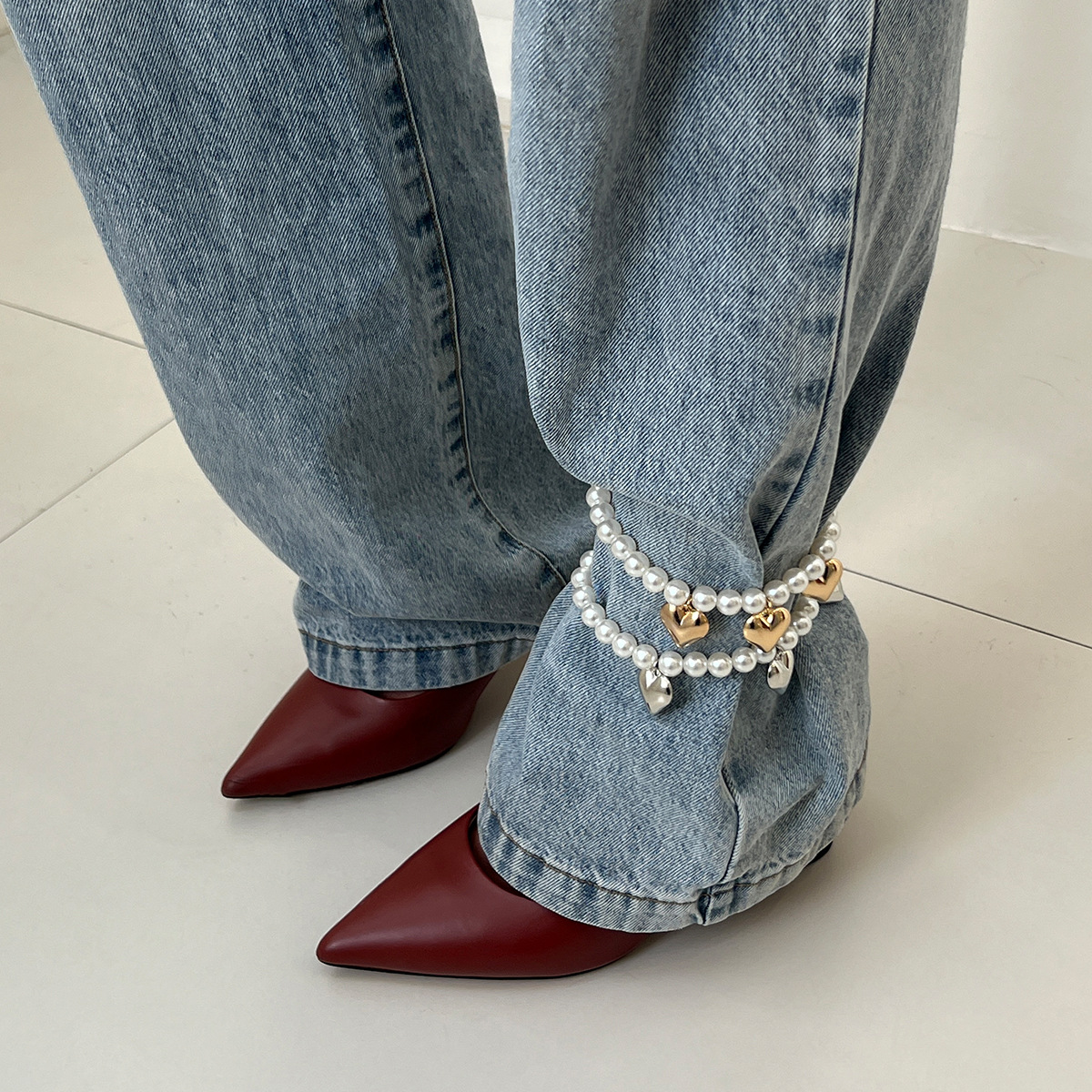 European and American Style Imitation Pearl Beaded Denim inspired Ankle Chain with High end Heart Pendant
