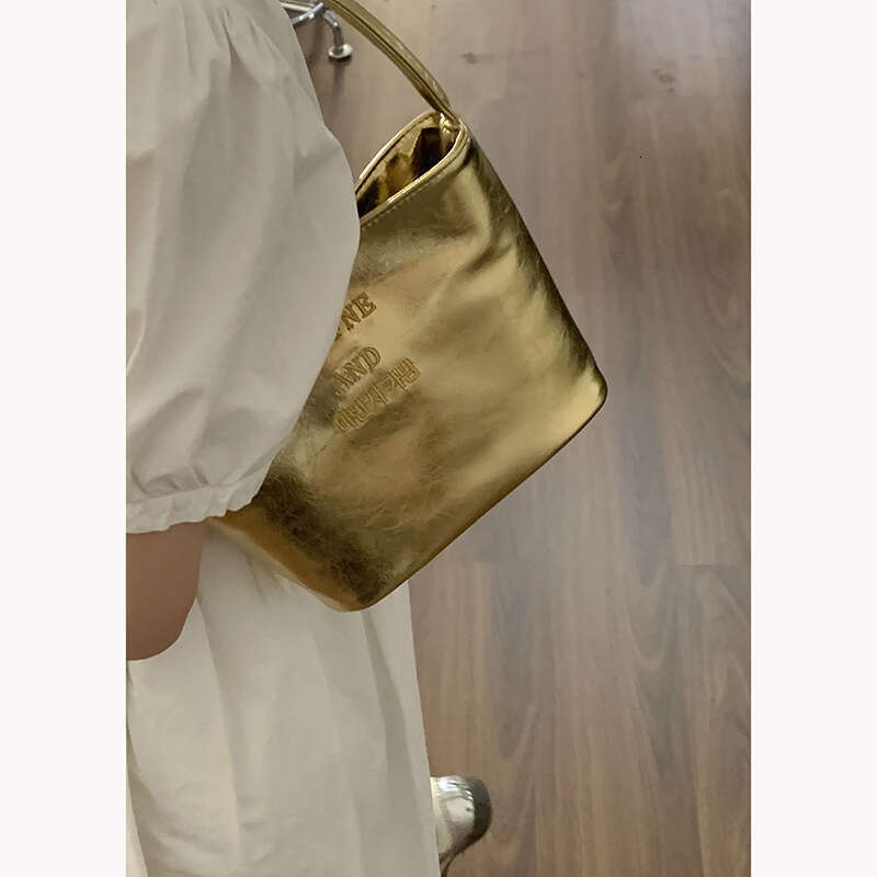 designer bag Fashion Silver Women's Underarm 2024 New Simple Bucket Niche Texture Shoulder Bag